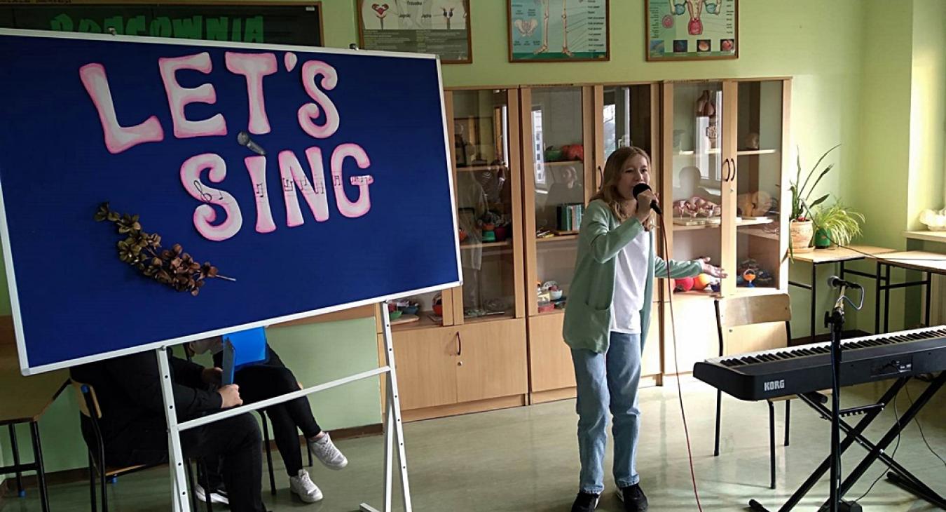 Fotorelacja z Międzyszkolnego Konkursu Piosenki Anglojęzycznej Let's sing!