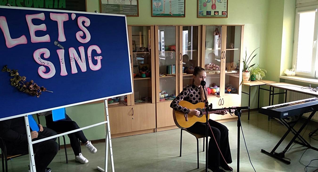 Fotorelacja z Międzyszkolnego Konkursu Piosenki Anglojęzycznej Let's sing!