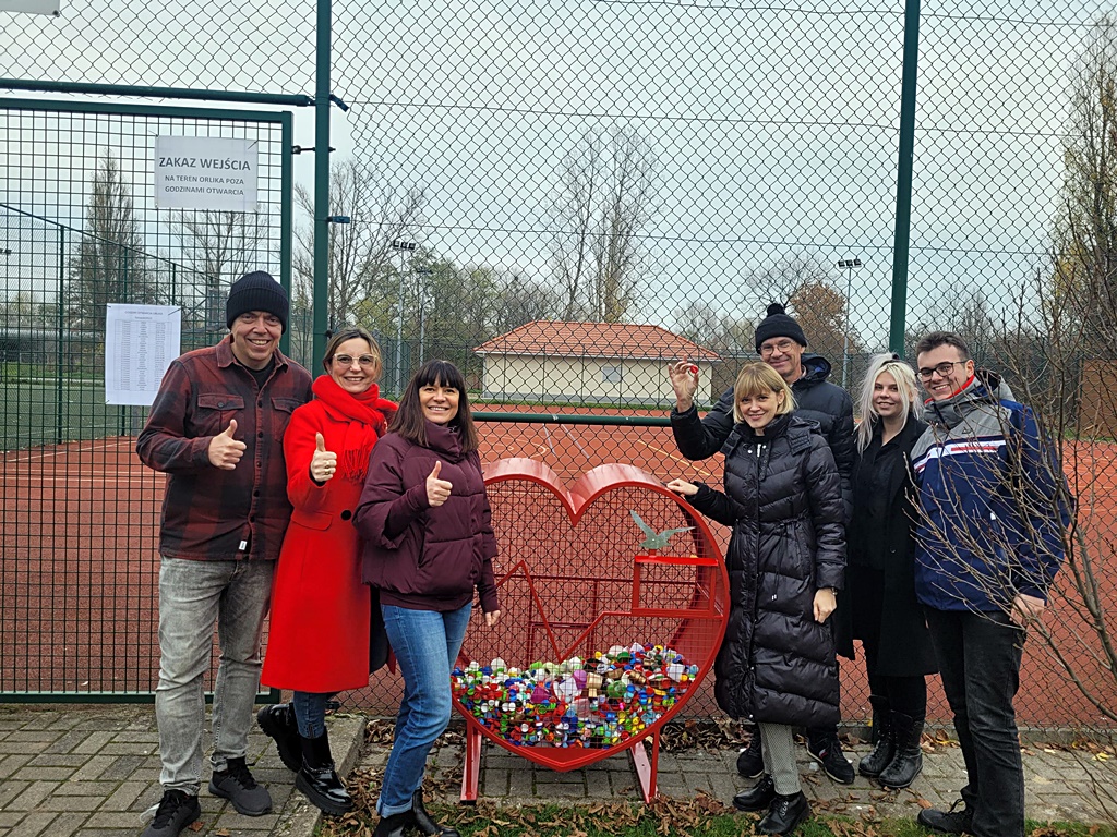 Wrzuć nakrętki, pomóż najbardziej potrzebującym!