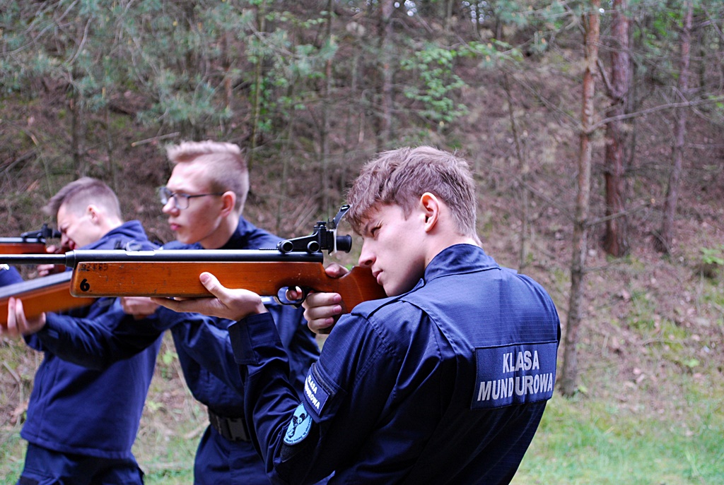 I SPARTAKIADA SPORTÓW OBRONNYCH KLAS MUNDUROWYCH